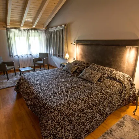 Picos De Europa And Fogadó Turieno