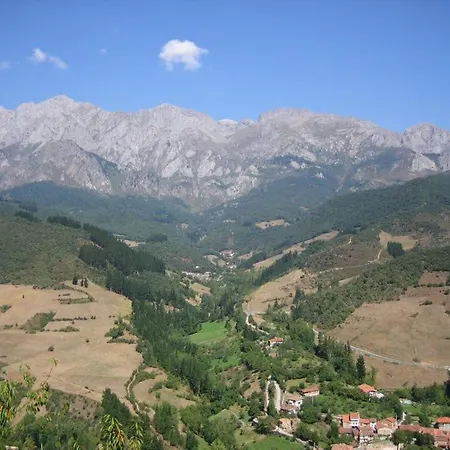 Picos De Europa And Fogadó Turieno
