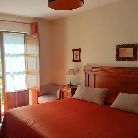 Picos De Europa And Herberg Turieno