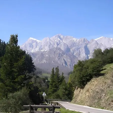 イン Picos De Europa And Turieno