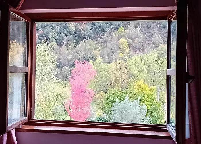 Picos De Europa And Inn