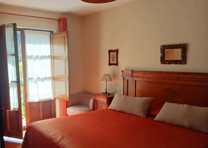 Picos De Europa And Herberg Turieno